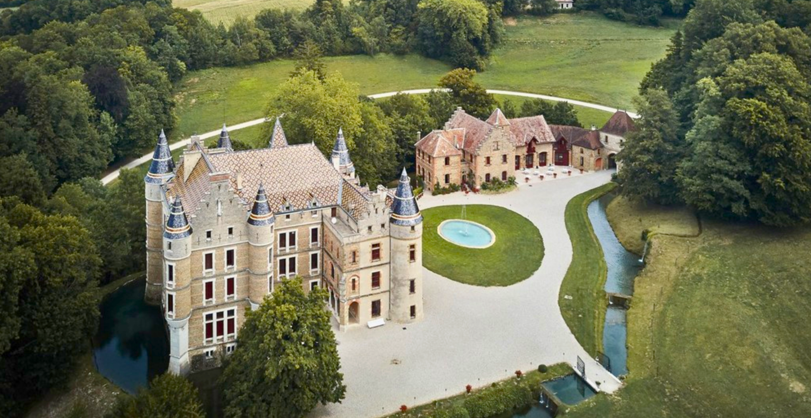 Château de Pupetières, une balade culturelle et nature en famille à Châbons 