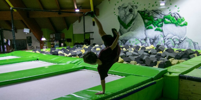 Bam Freesports, salle de trampolines freestyle avec créneaux Kids 2-7 ans et stages vacances - Eybens et Villard de Lans