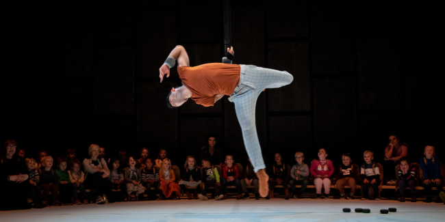 Murmur : spectacle de cirque, à l'Hexagone Scène nationale - Meylan