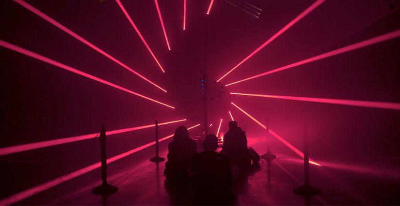 "Ataraxie", installation de lumière et performance dansée, à La Correspondance - Grenoble