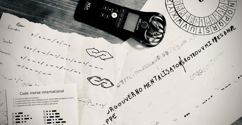 "Codage et transmission : dans les pas des résistants", atelier de création sonore pour les enfants, au musée de la Résistance et de la Déportation de l'Isère - Grenoble