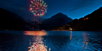 Les feux d'artifice de l'été en Isère